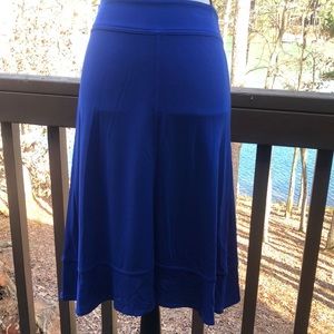 DKNY Matte Jersey midi Skirt $225
